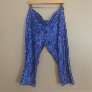 Eddie Bauer Motion Capri